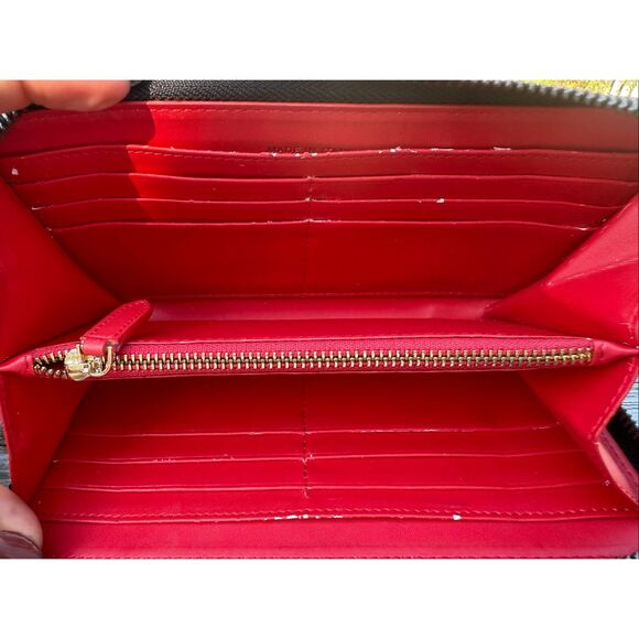 Christian Louboutin heart wallet - Picture 6 of 10